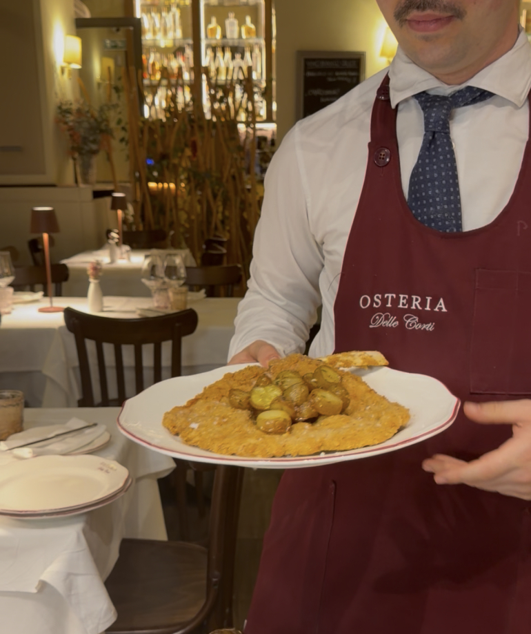 Osteria delle Corti, una cena nella Milano che non ha bisogno di fare scena (perché, di scena, lo è autenticamente. Ed in grado di raccontare un'epoca) 