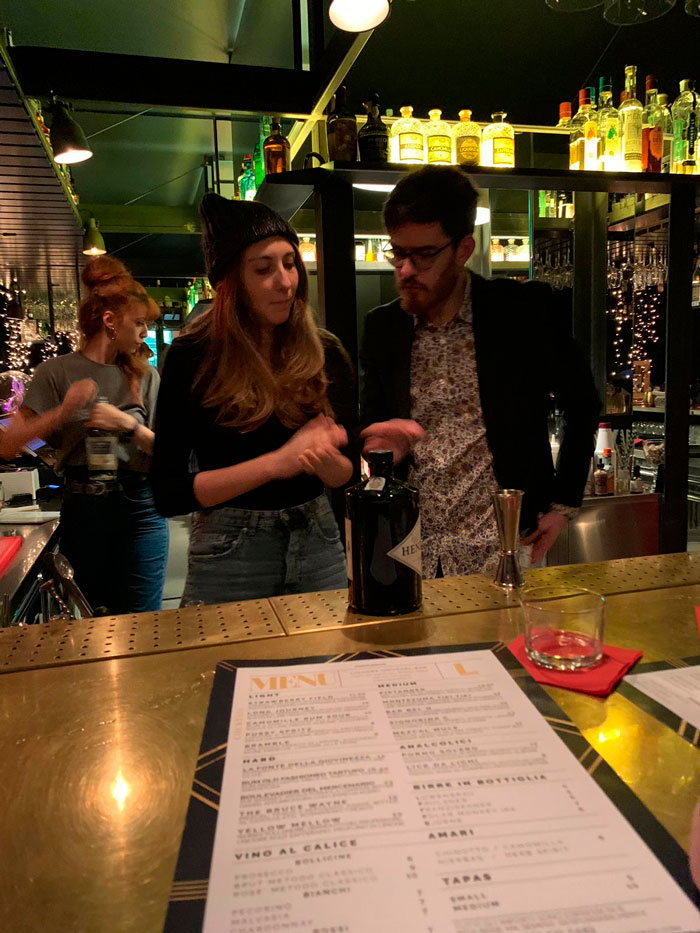 A Monza cocktail e tè di pregio si uniscono al Liquors