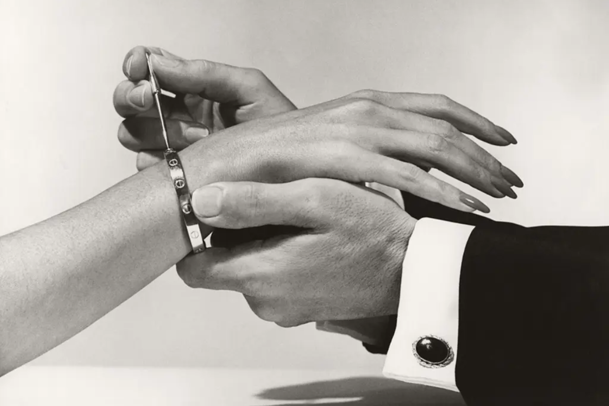 The Gentleman: a Milano il gioiello maschile racconta tre secoli di stile e identità