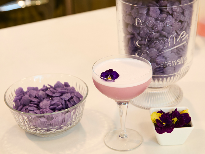 drink violetta sour
