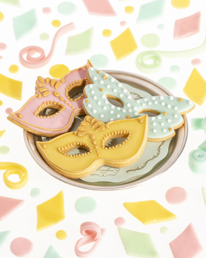 Un Dolce Carnevale|||