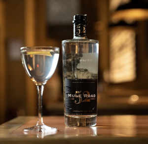 Il gin 52 Mule Road premiato da Forbes tra le Top 100 Eccellenze